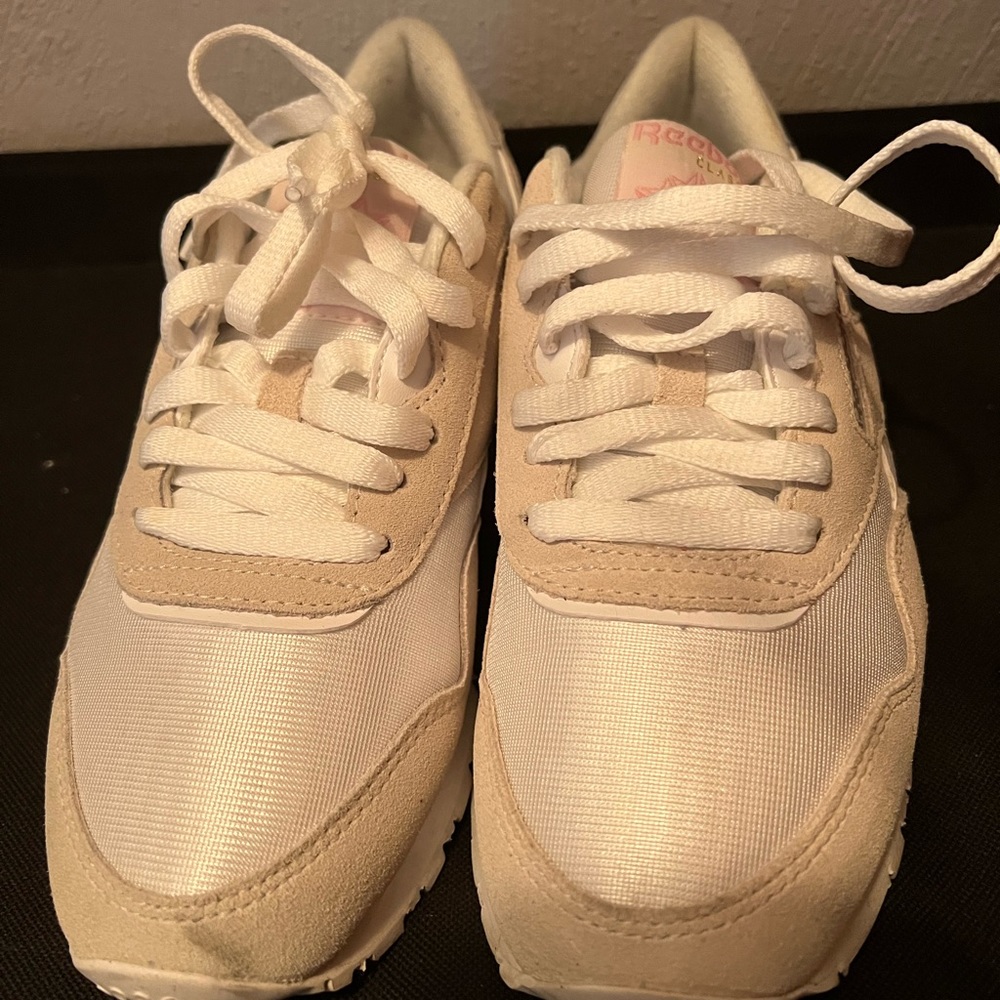 Reebok classics
